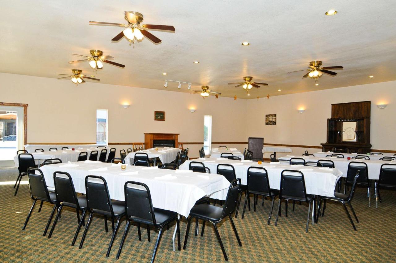 | SureStay Plus Hotel by Best Western Berkeley Springs