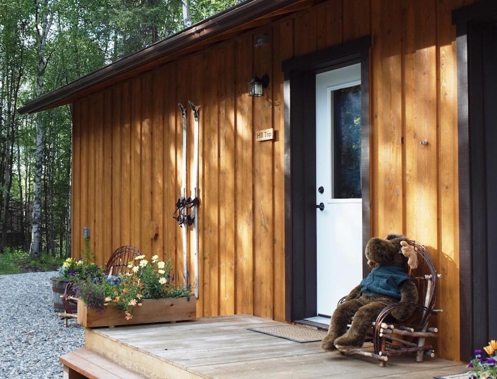 | Talkeetna Lakeside Cabins