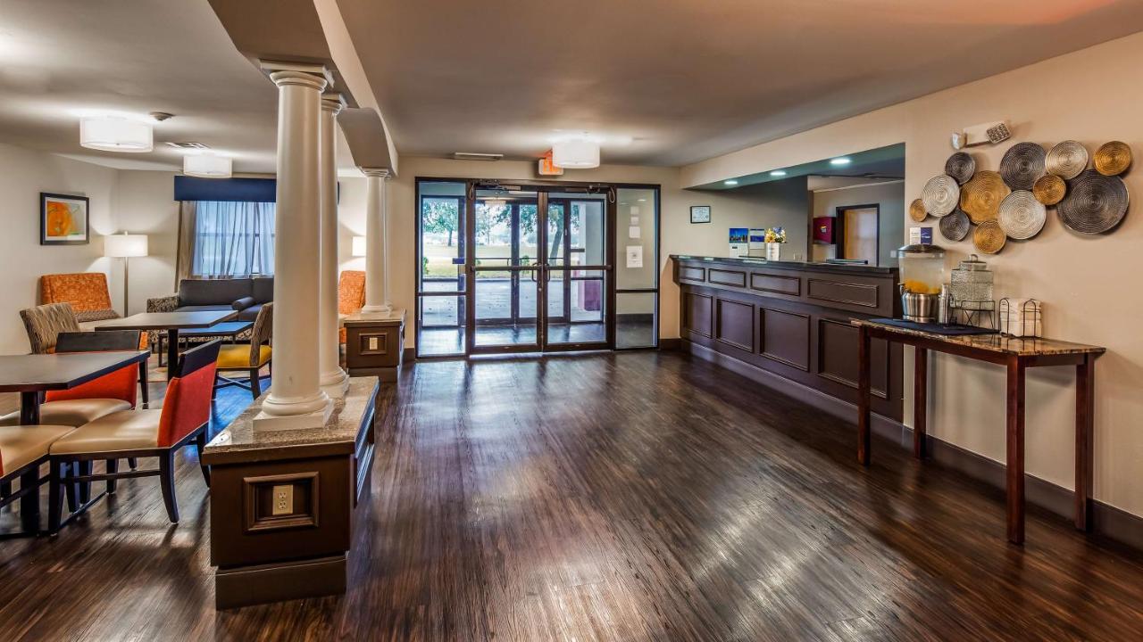 | Best Western Inn & Suites