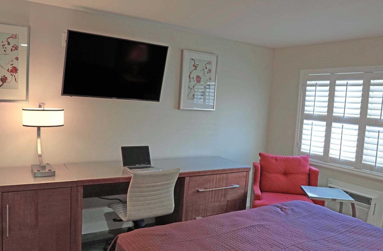 | Del Mar Motel