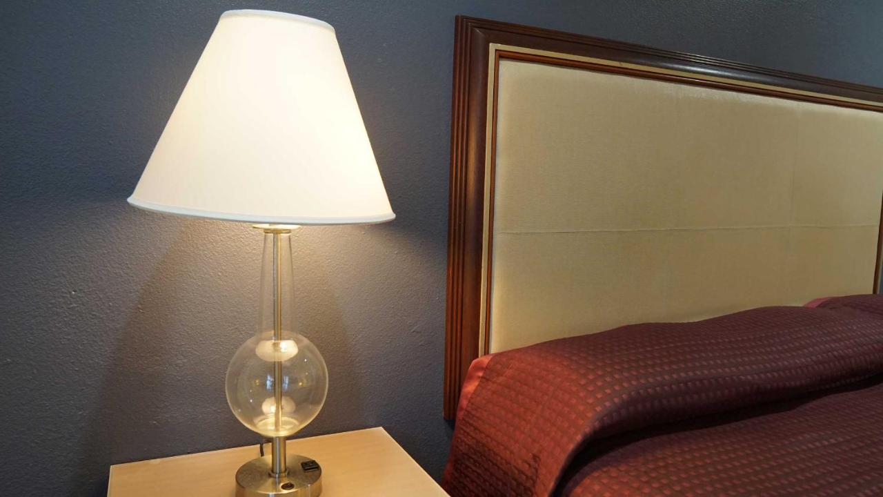 | Del Mar Motel