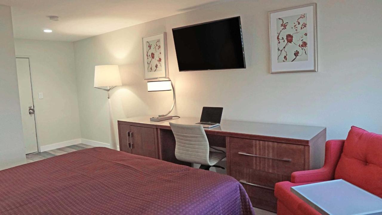 | Del Mar Motel