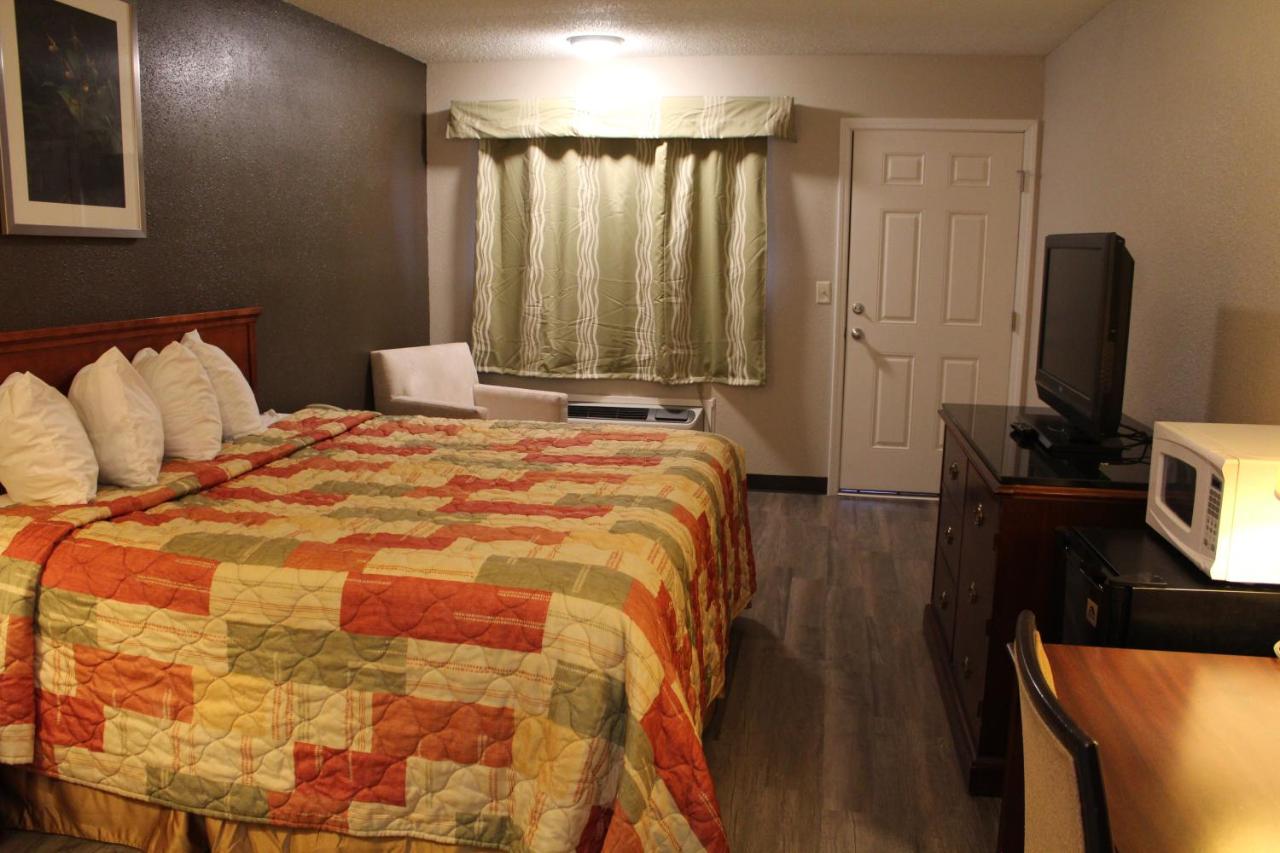 | Regency Inn