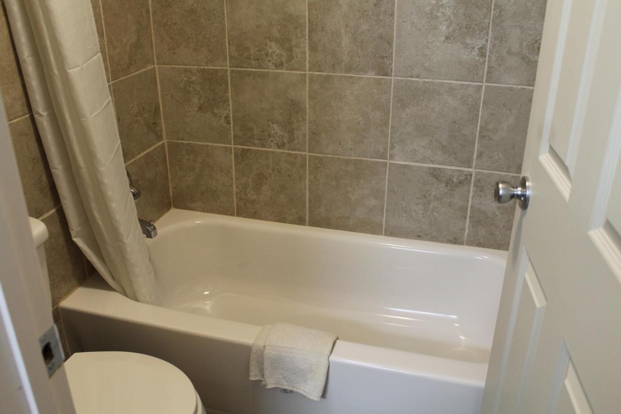 | Regency Inn