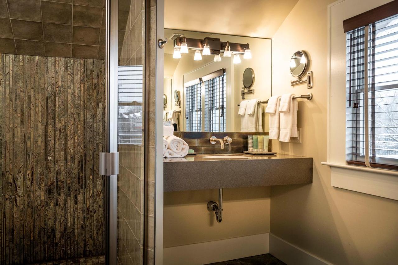 | Hotel Broad Ripple