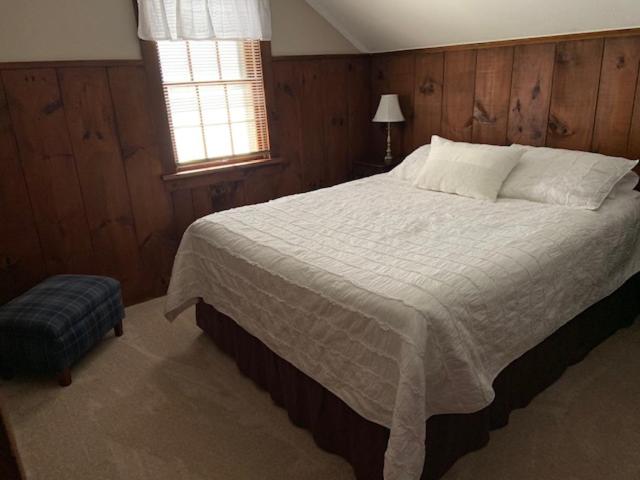 | Wiley Inn