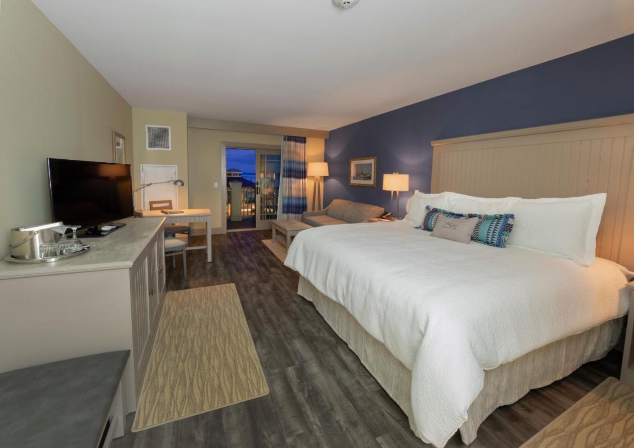 | Chautauqua Harbor Hotel - Jamestown