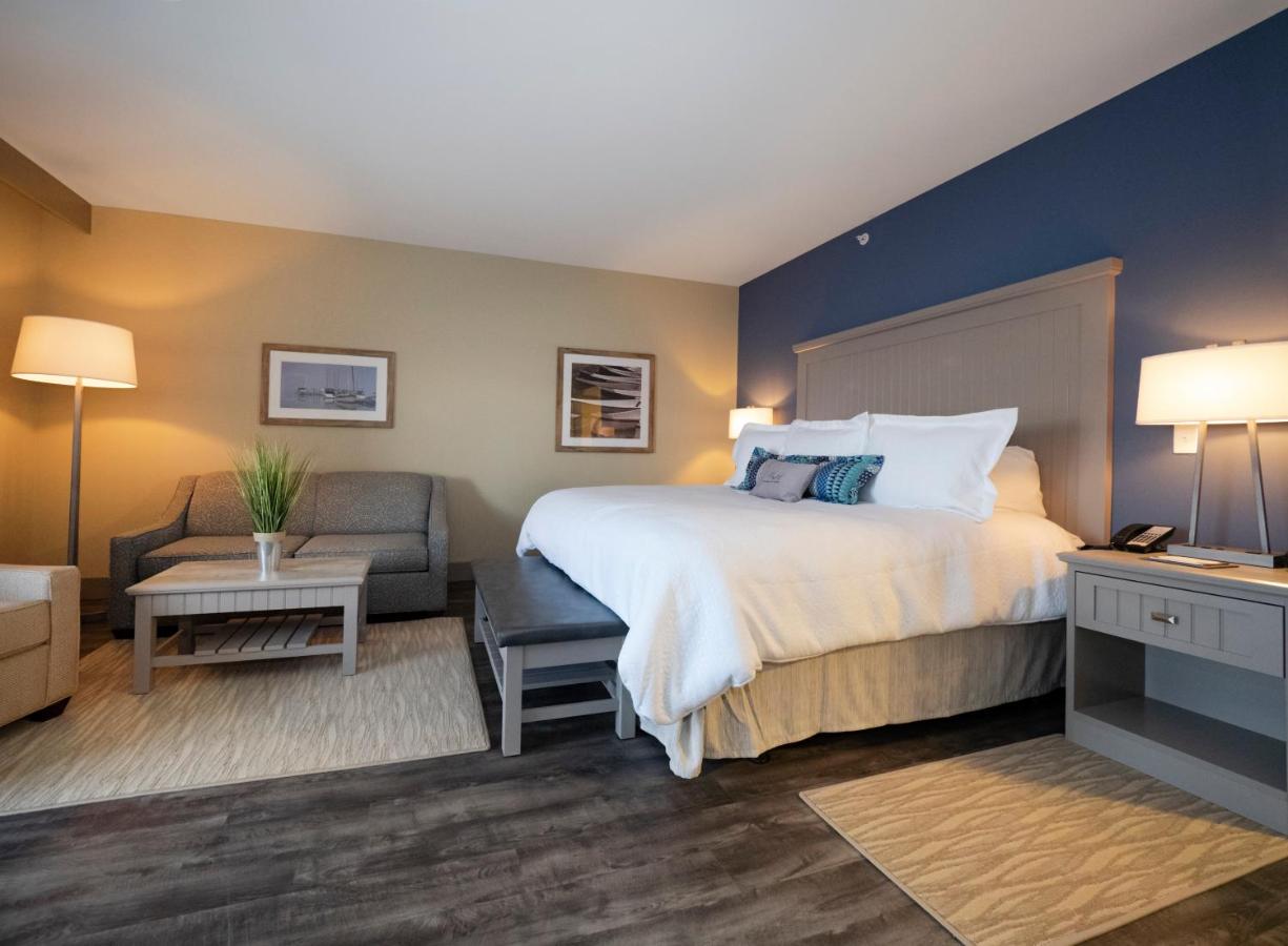 | Chautauqua Harbor Hotel - Jamestown