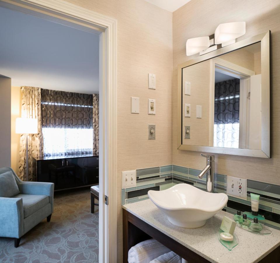 Superior Suite at Aqua Blue Hotel