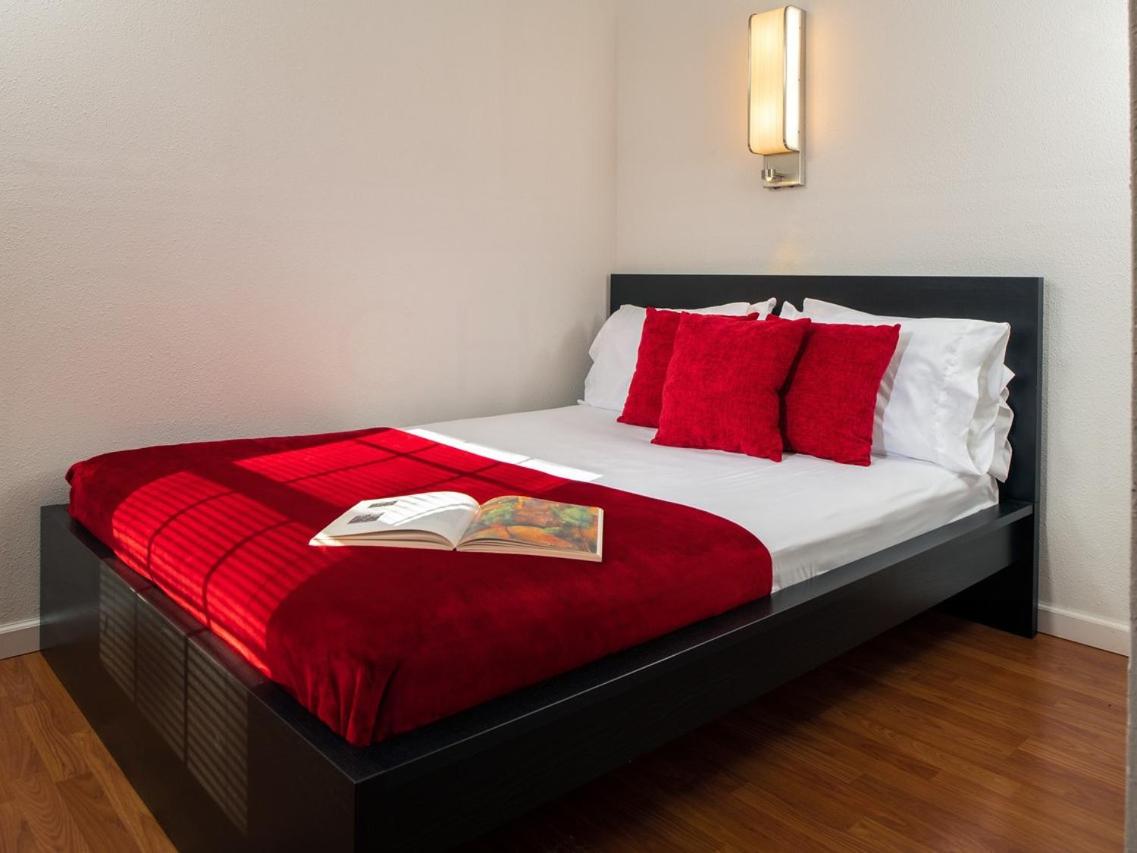 | Pipestem Spa, Event Center and Mountain Chalets