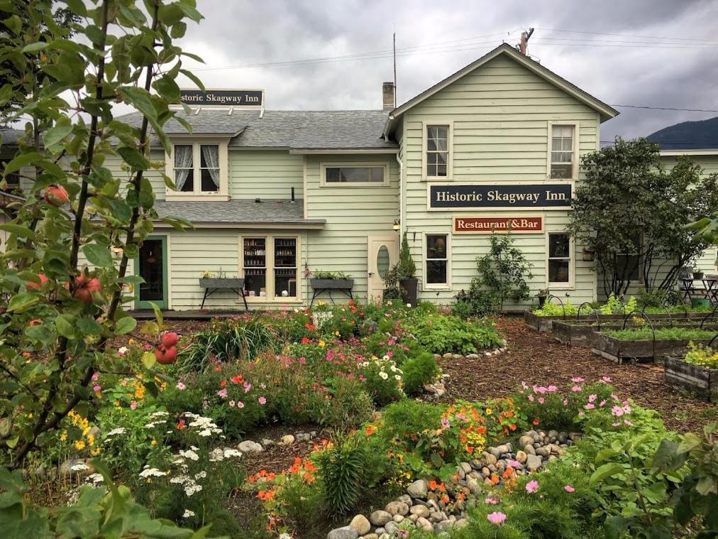| Historic Skagway Inn