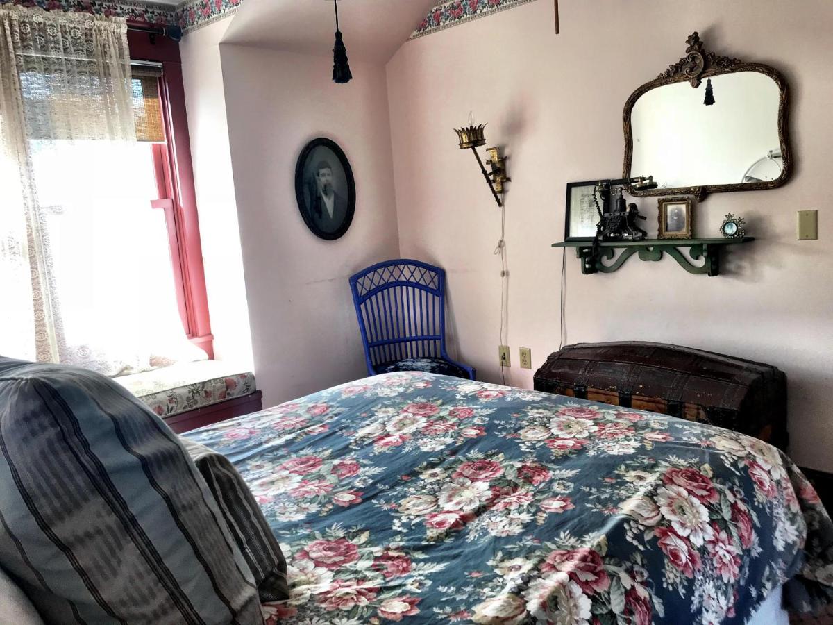 | Historic Skagway Inn