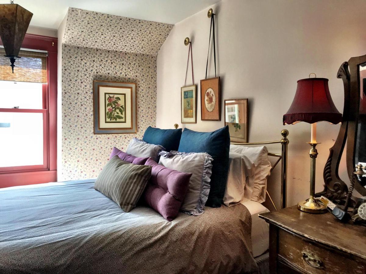 | Historic Skagway Inn
