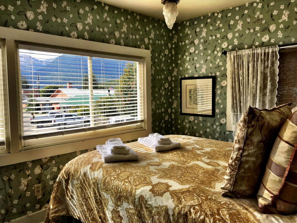 | Historic Skagway Inn
