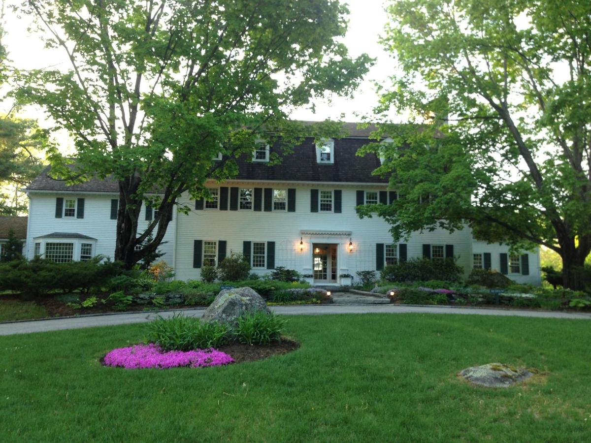 | Adair Country Inn & Restaurant