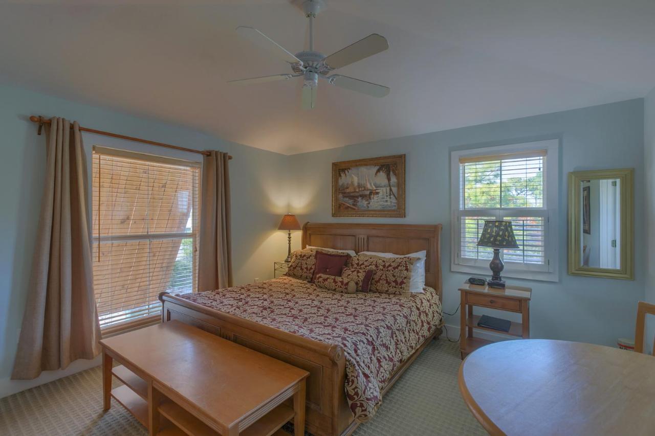 | Cape San Blas Inn