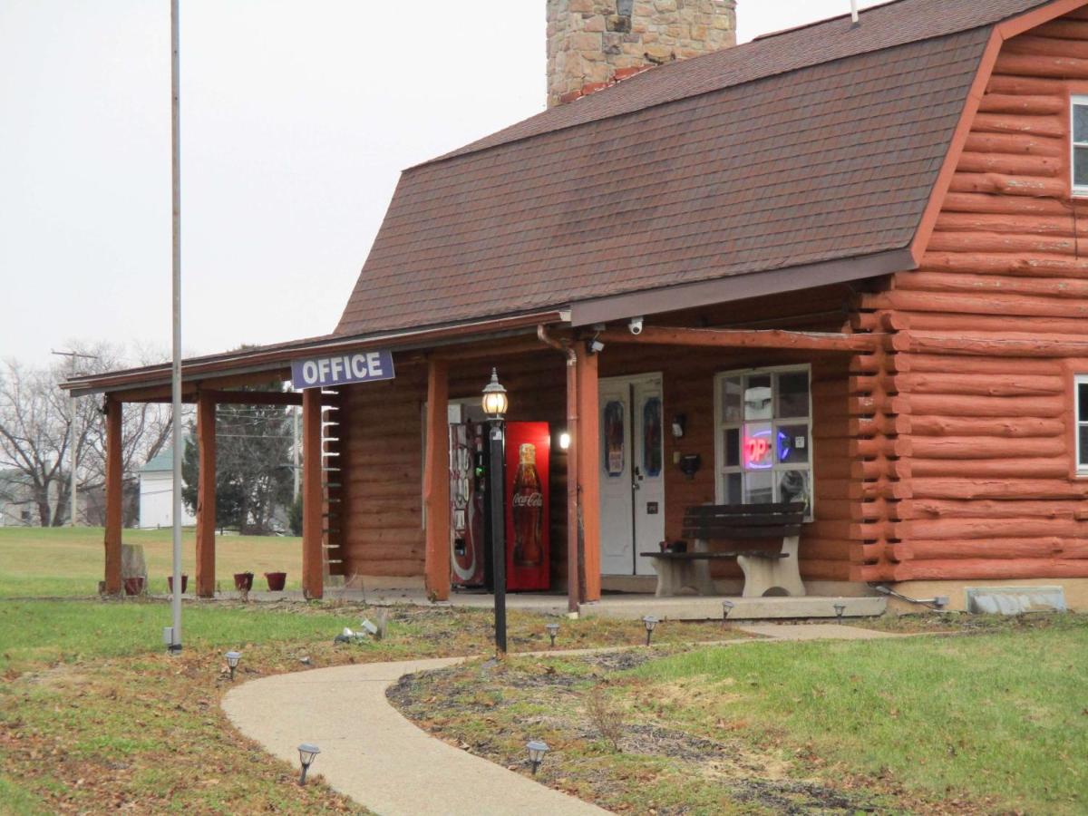 | Motel 6-Shartlesville, PA