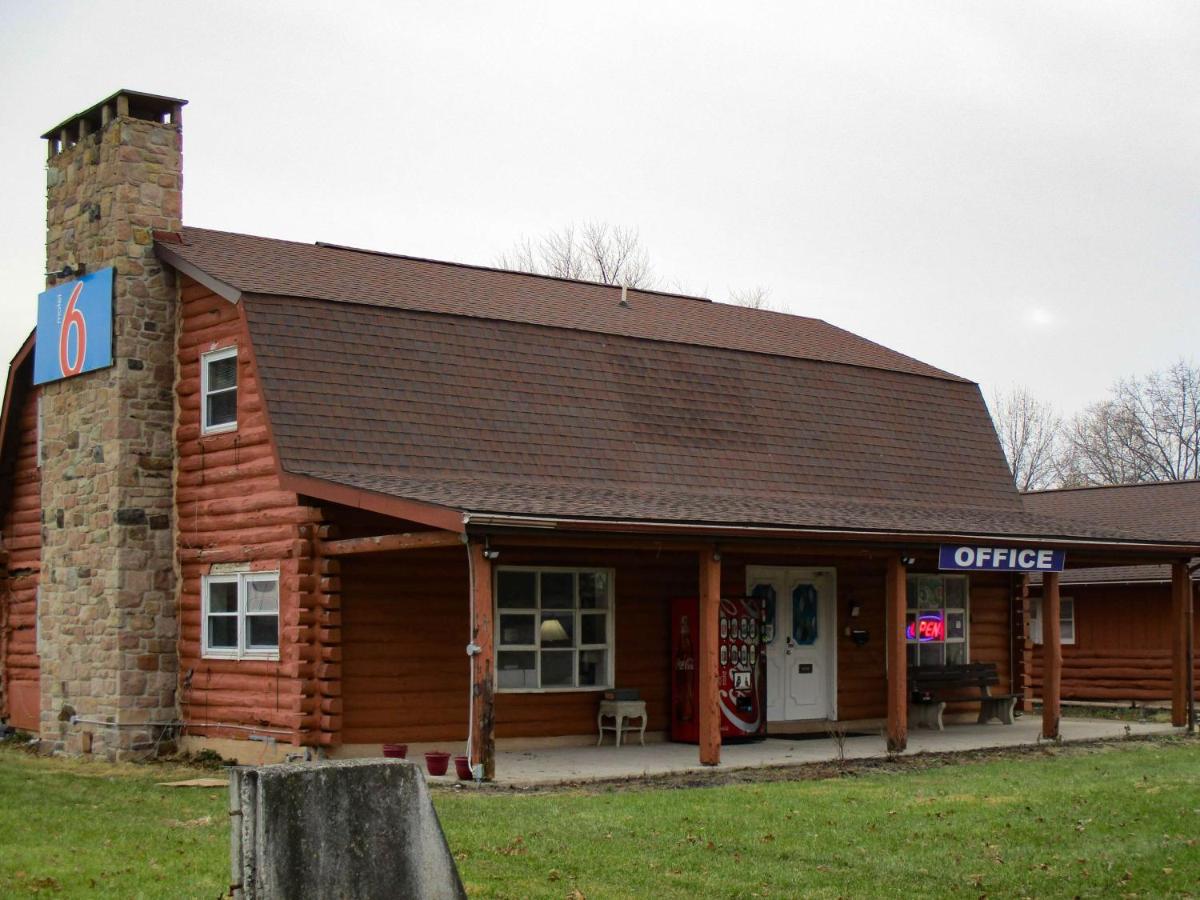 | Motel 6-Shartlesville, PA