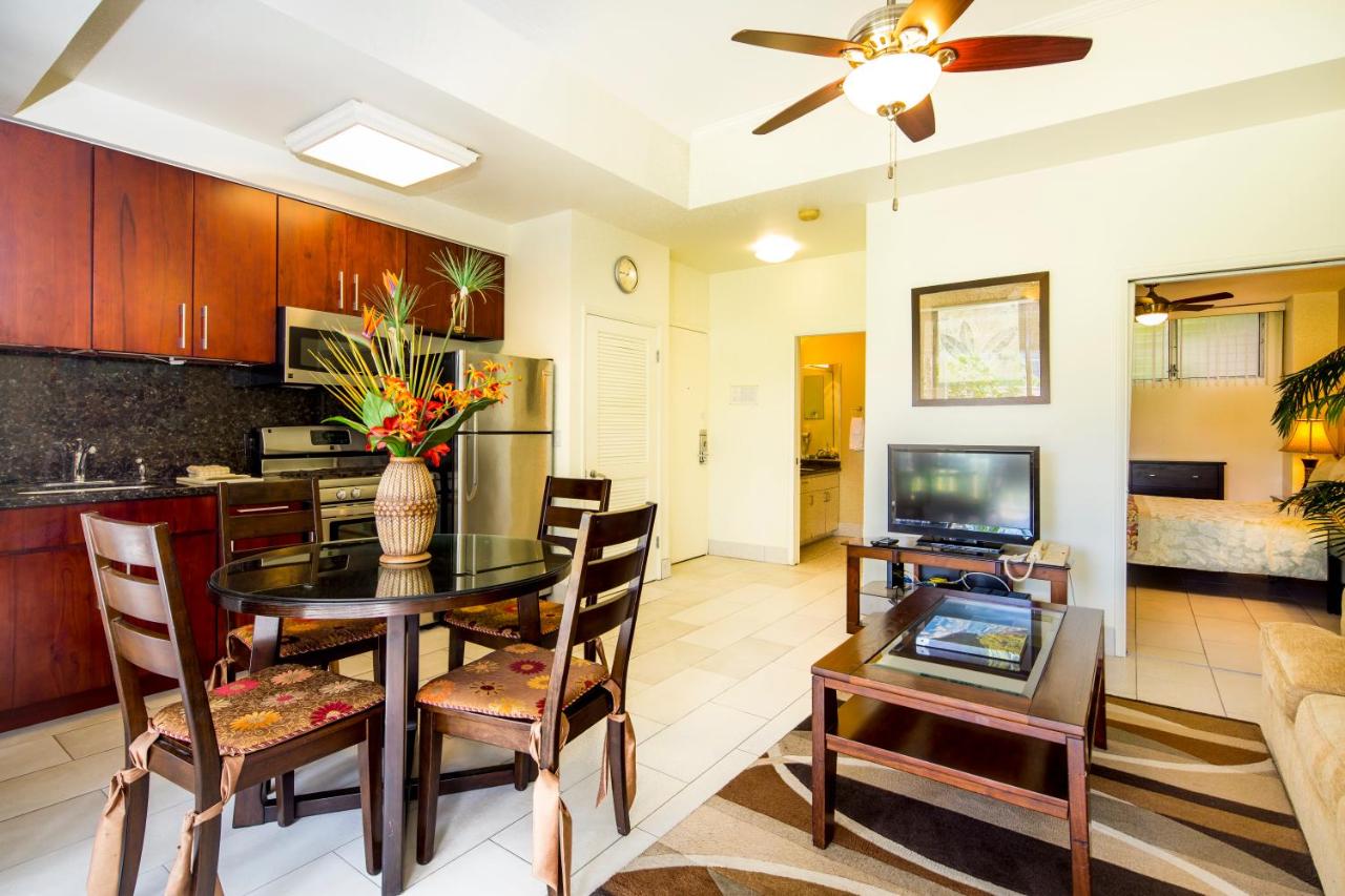 | Castle Waikiki Shore Beachfront Condominiums