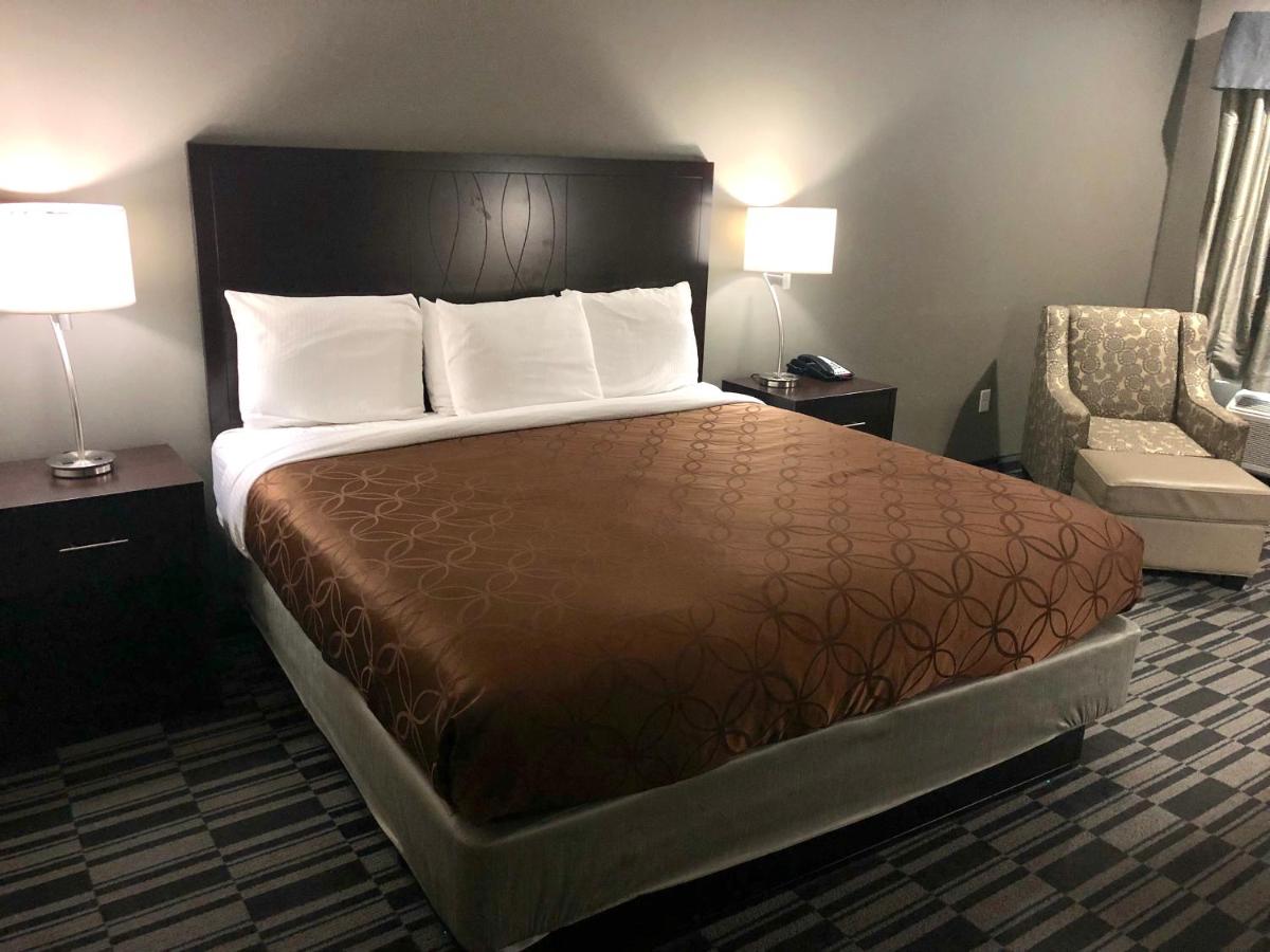  | Catoosa Inn & Suites