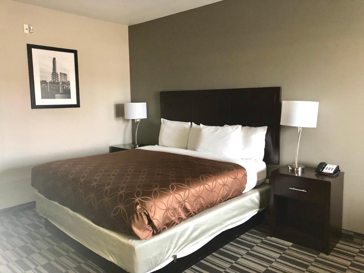  | Catoosa Inn & Suites