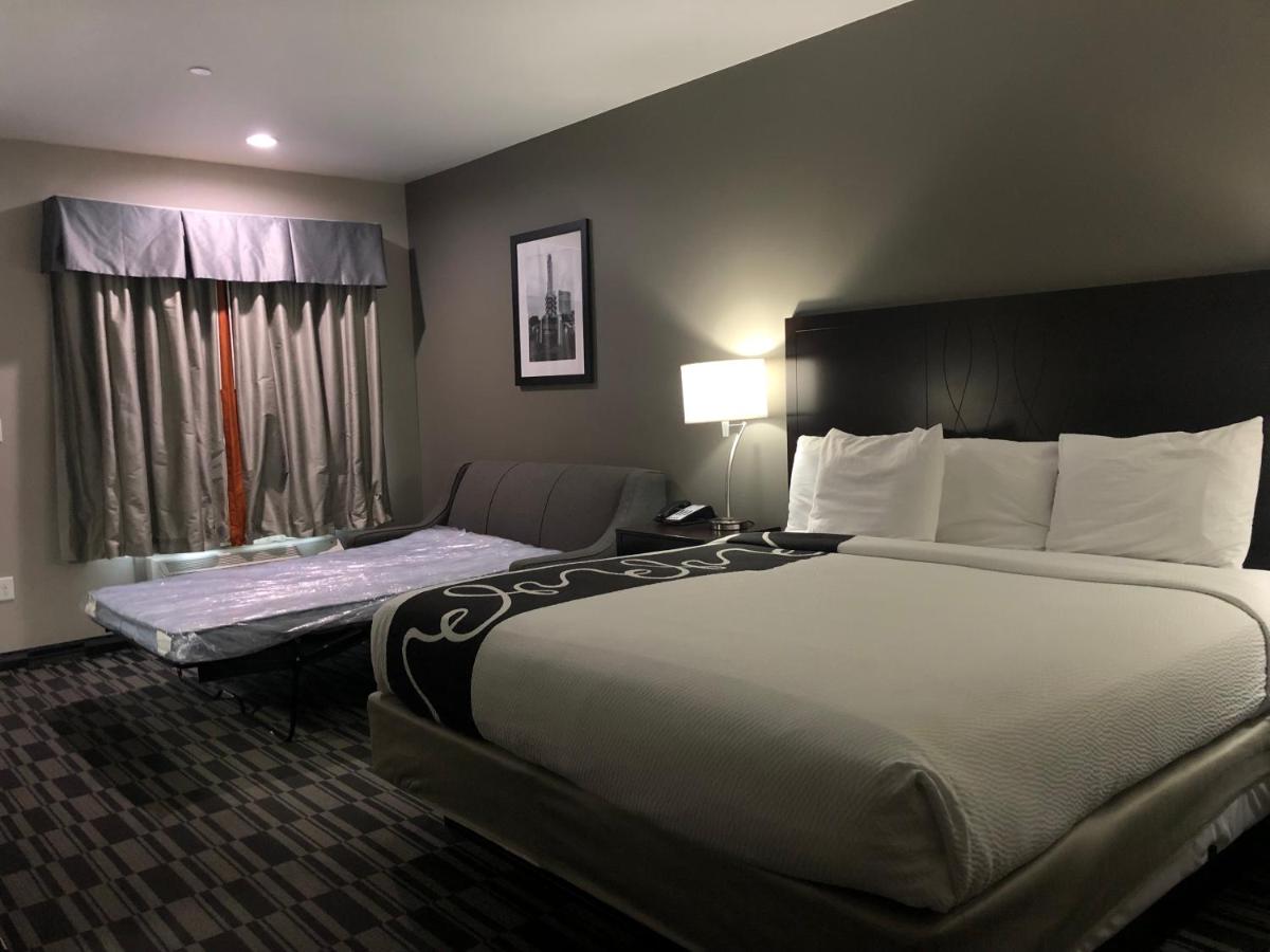  | Catoosa Inn & Suites