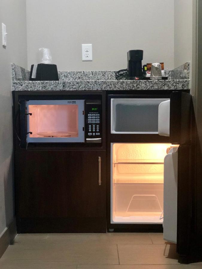  | Catoosa Inn & Suites