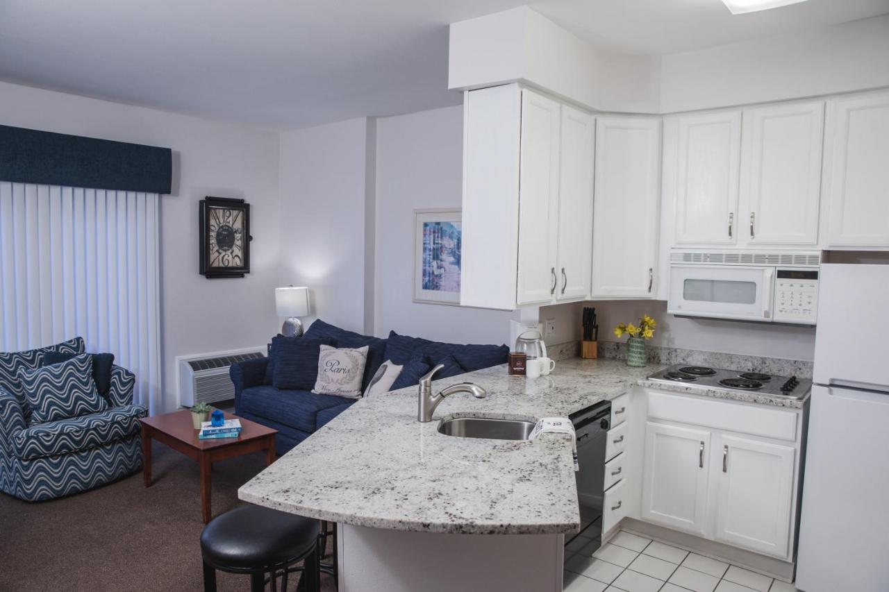 Studio Suite at The Cove Of Lake Geneva
