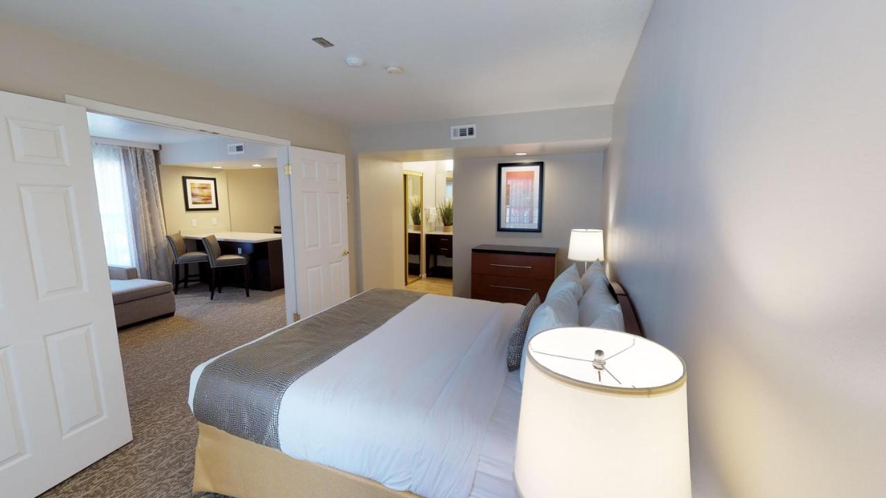 1 Bedroom King - Disability Access at Chase Suite Hotel Newark-Fremont