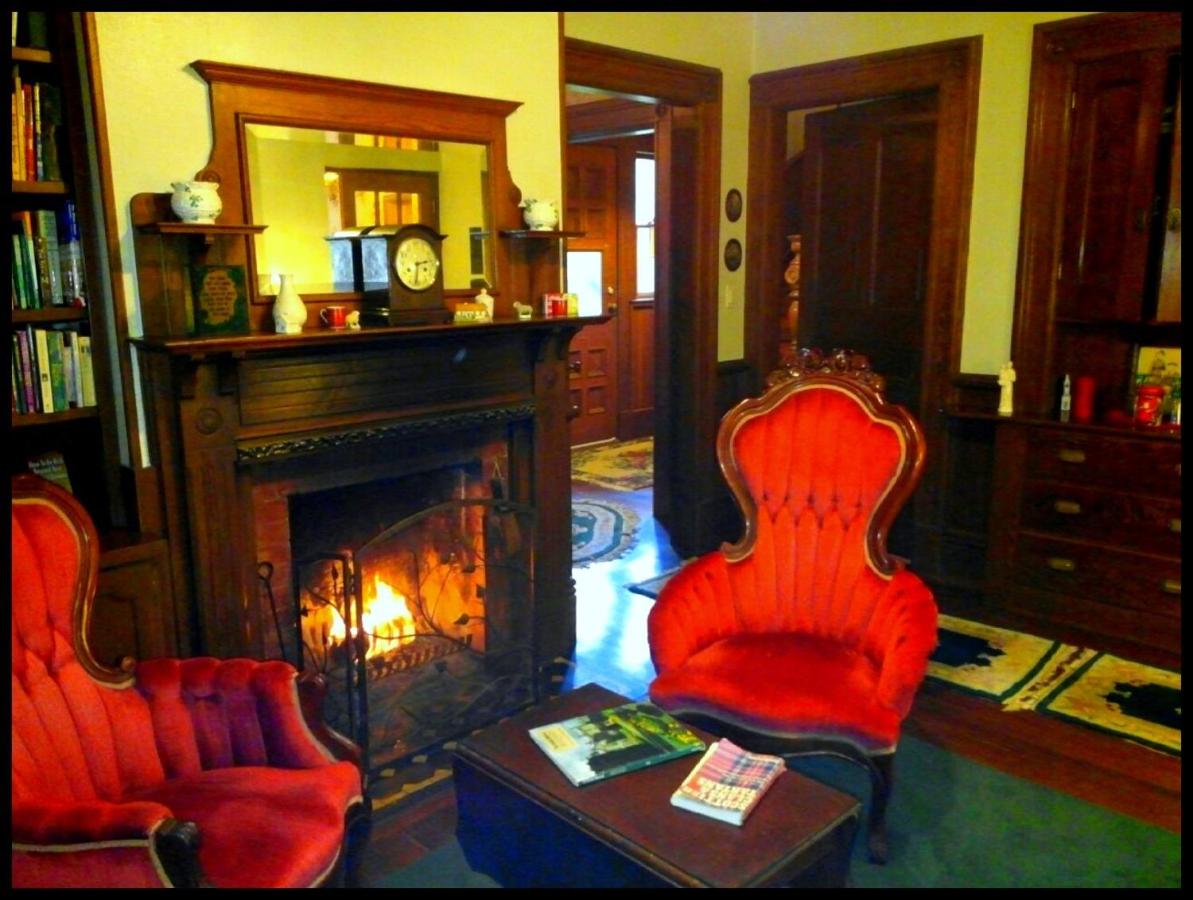  | Shamrock Thistle & Crown B&B