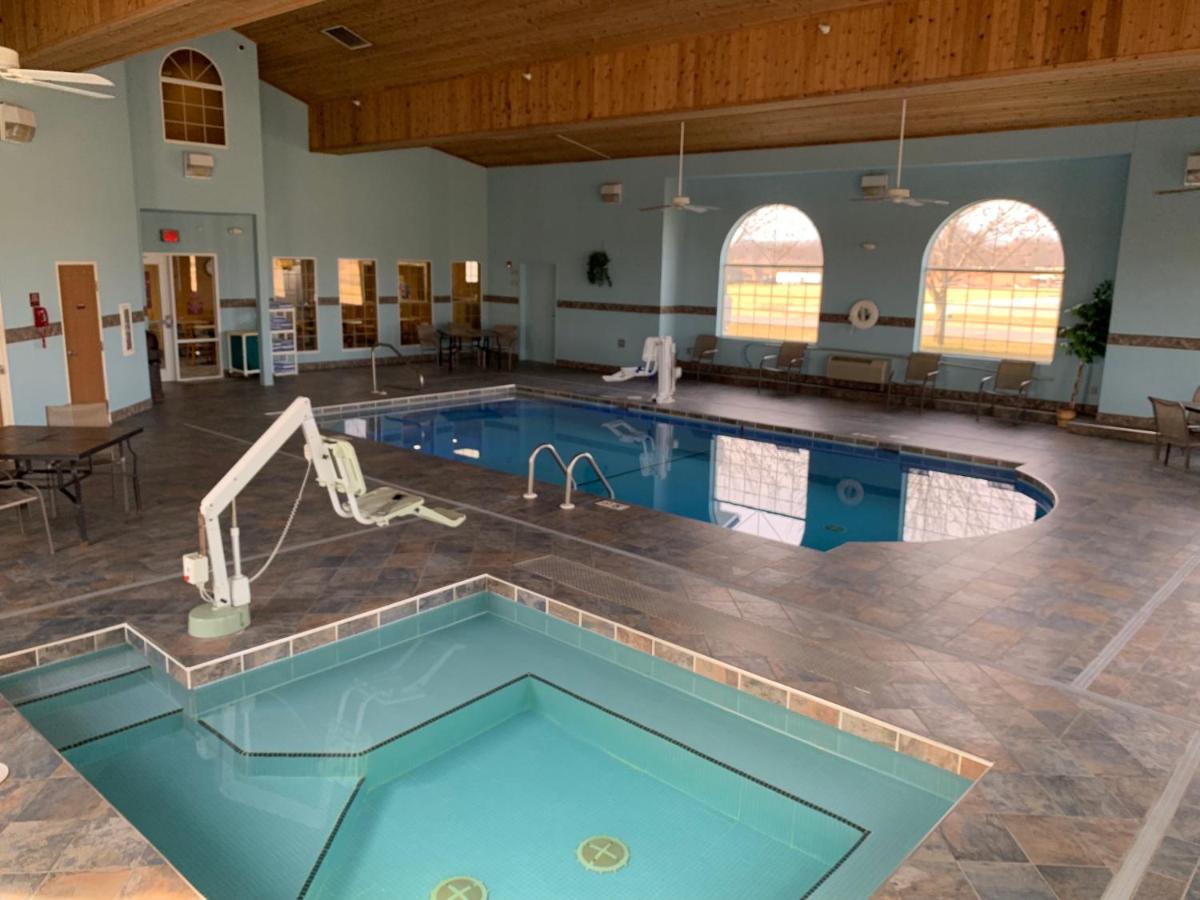 | Parkfield Inn - Clinton