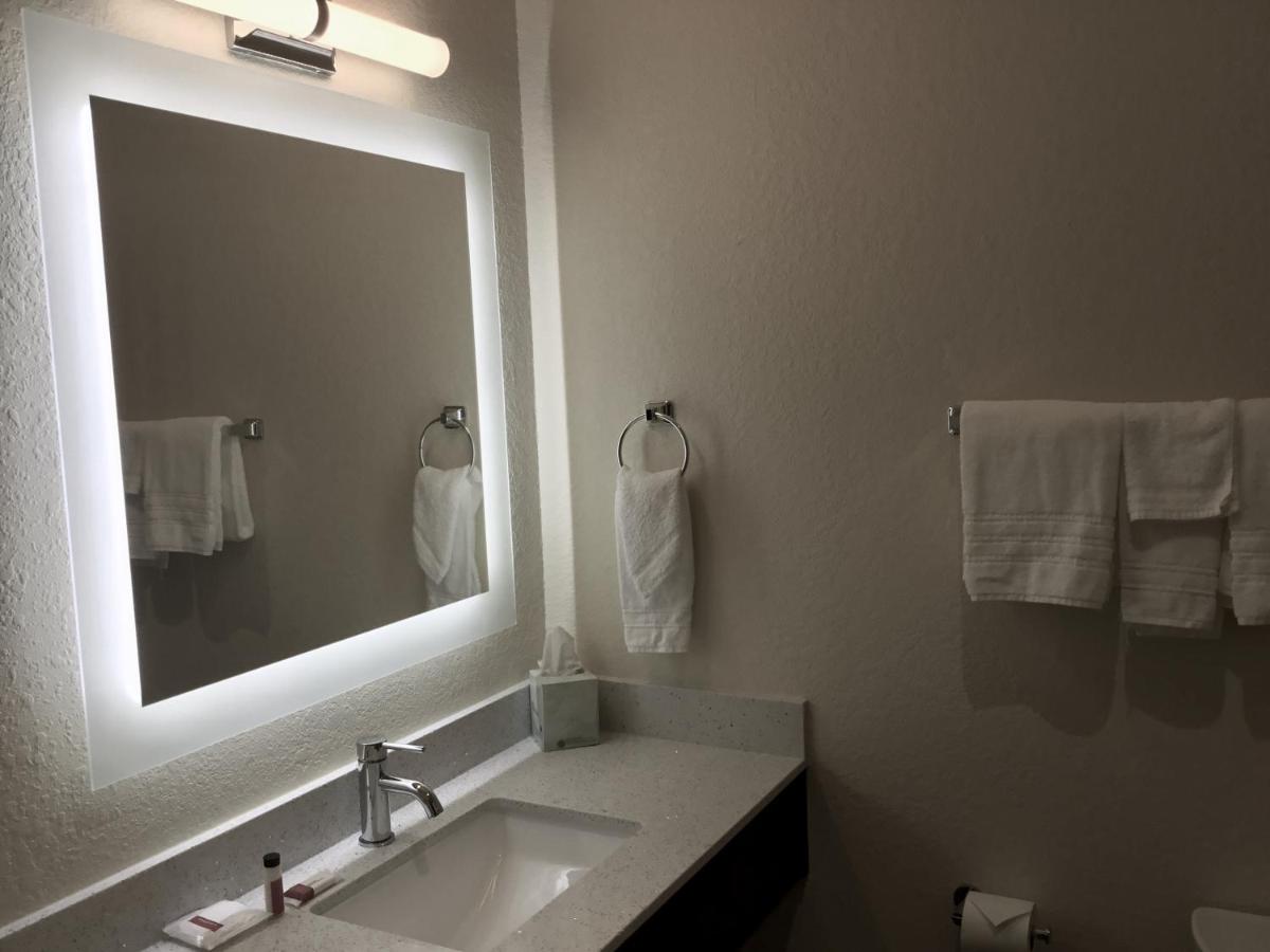  | Days Inn by Wyndham Freeport