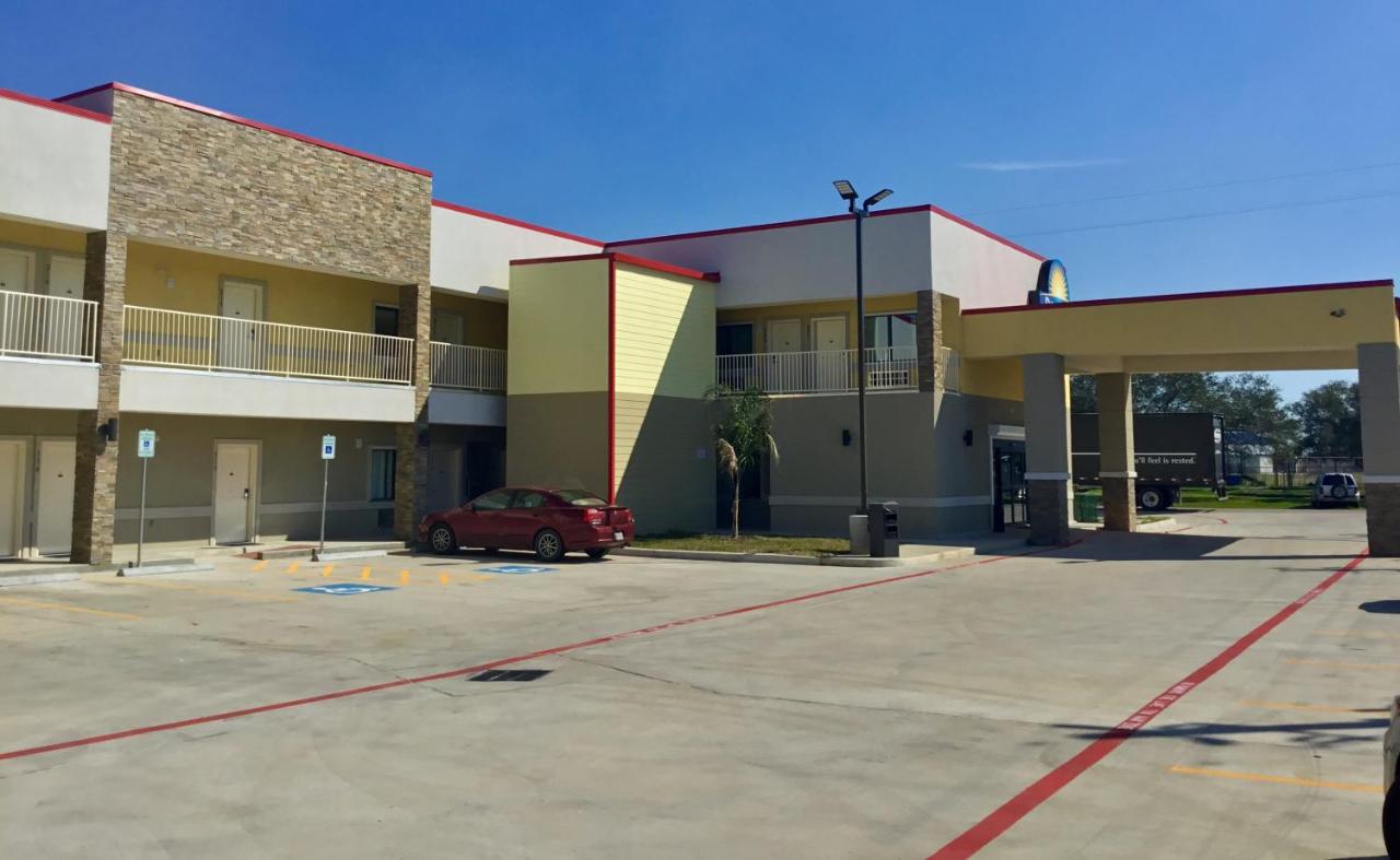  | Days Inn by Wyndham Freeport