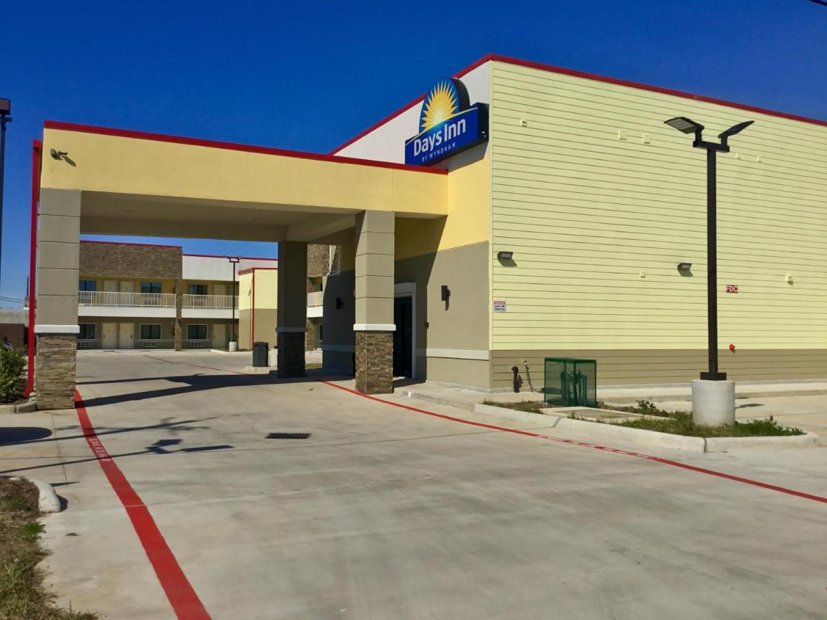  | Days Inn by Wyndham Freeport