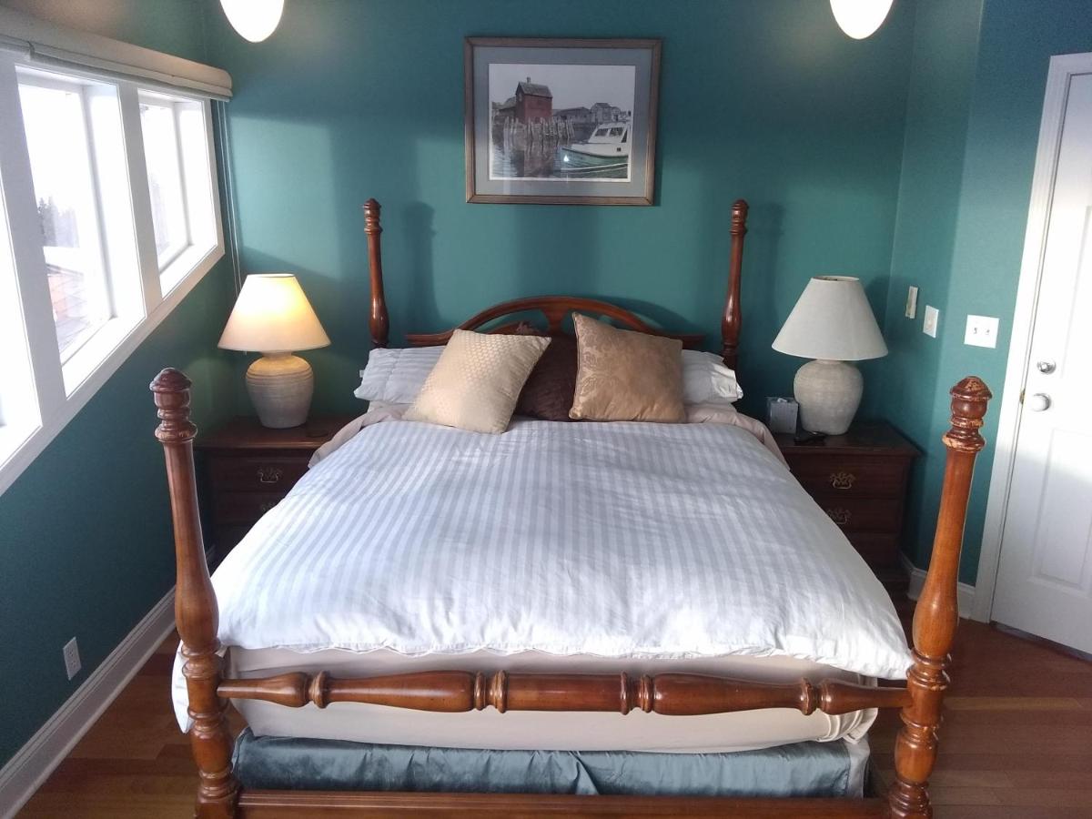 | Alaska Sundance Retreat Bed & Breakfast