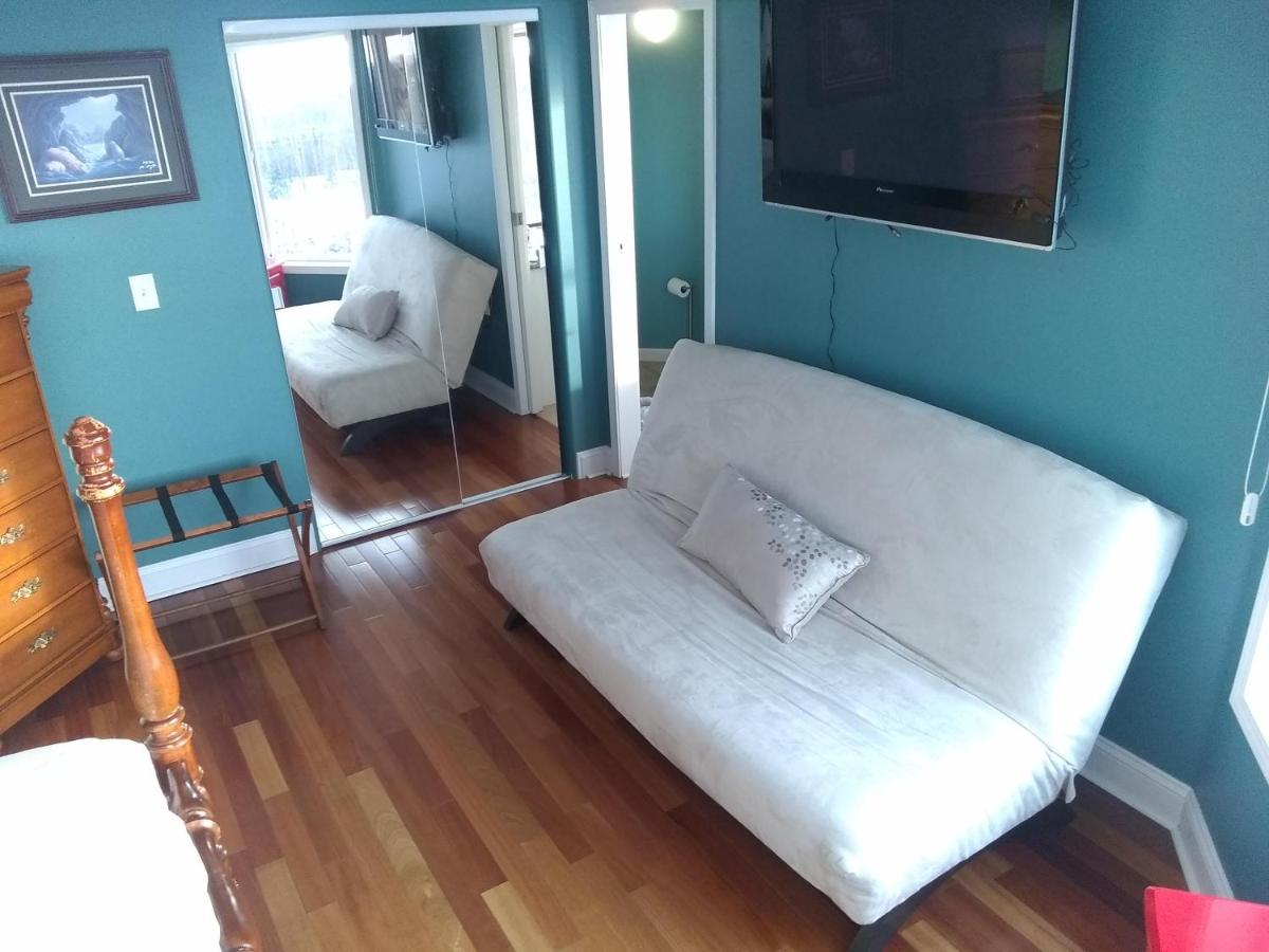 | Alaska Sundance Retreat Bed & Breakfast