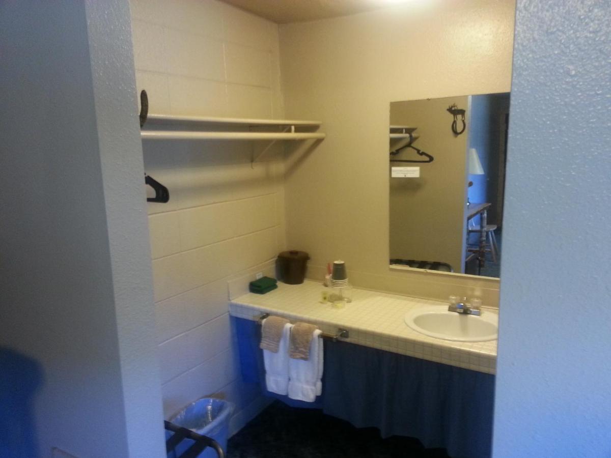 | Mingo Motel