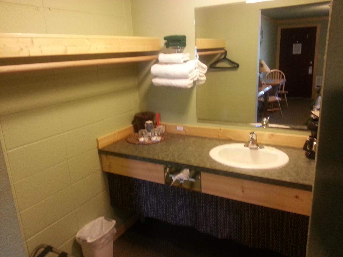 | Mingo Motel