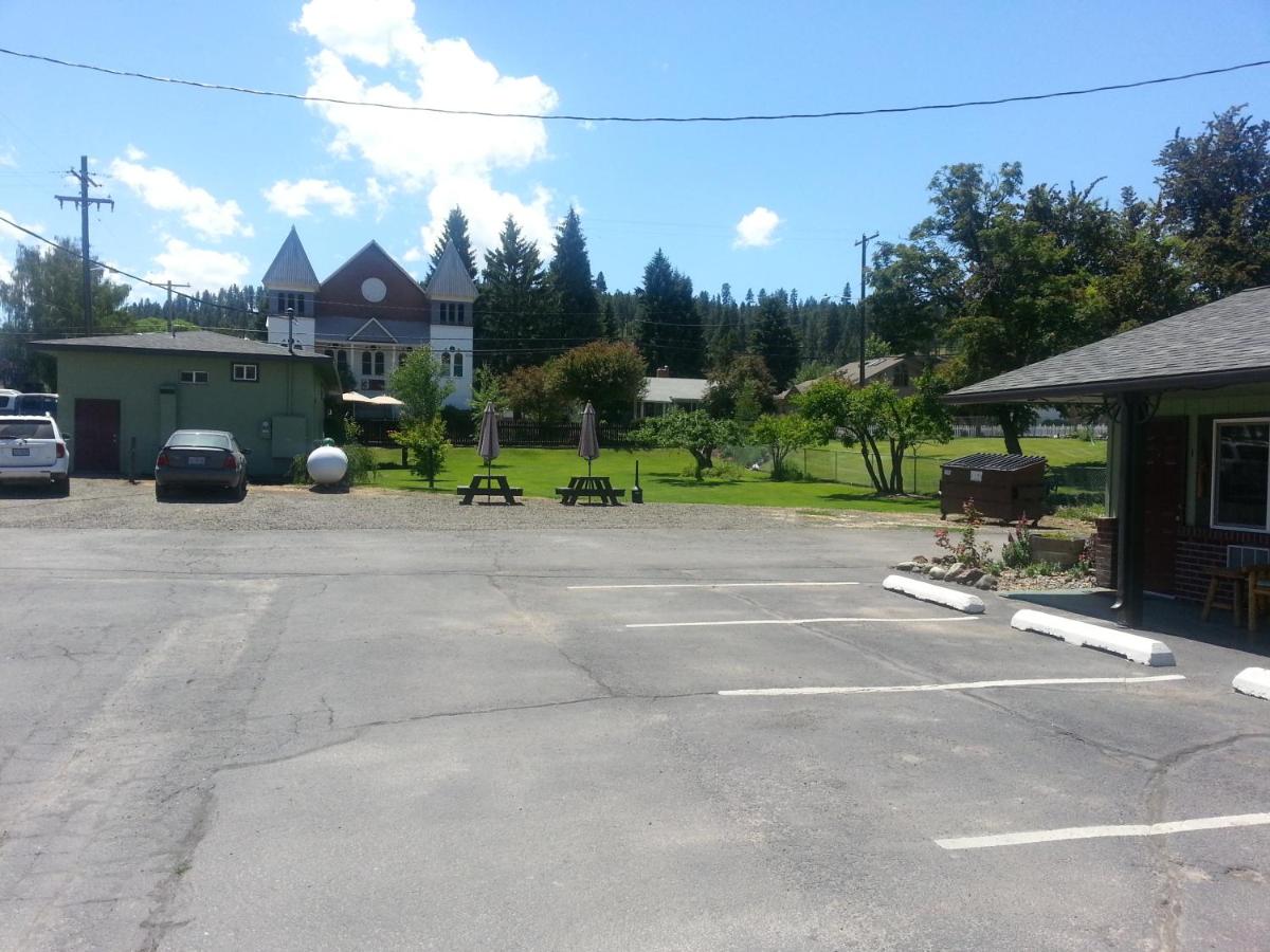 | Mingo Motel