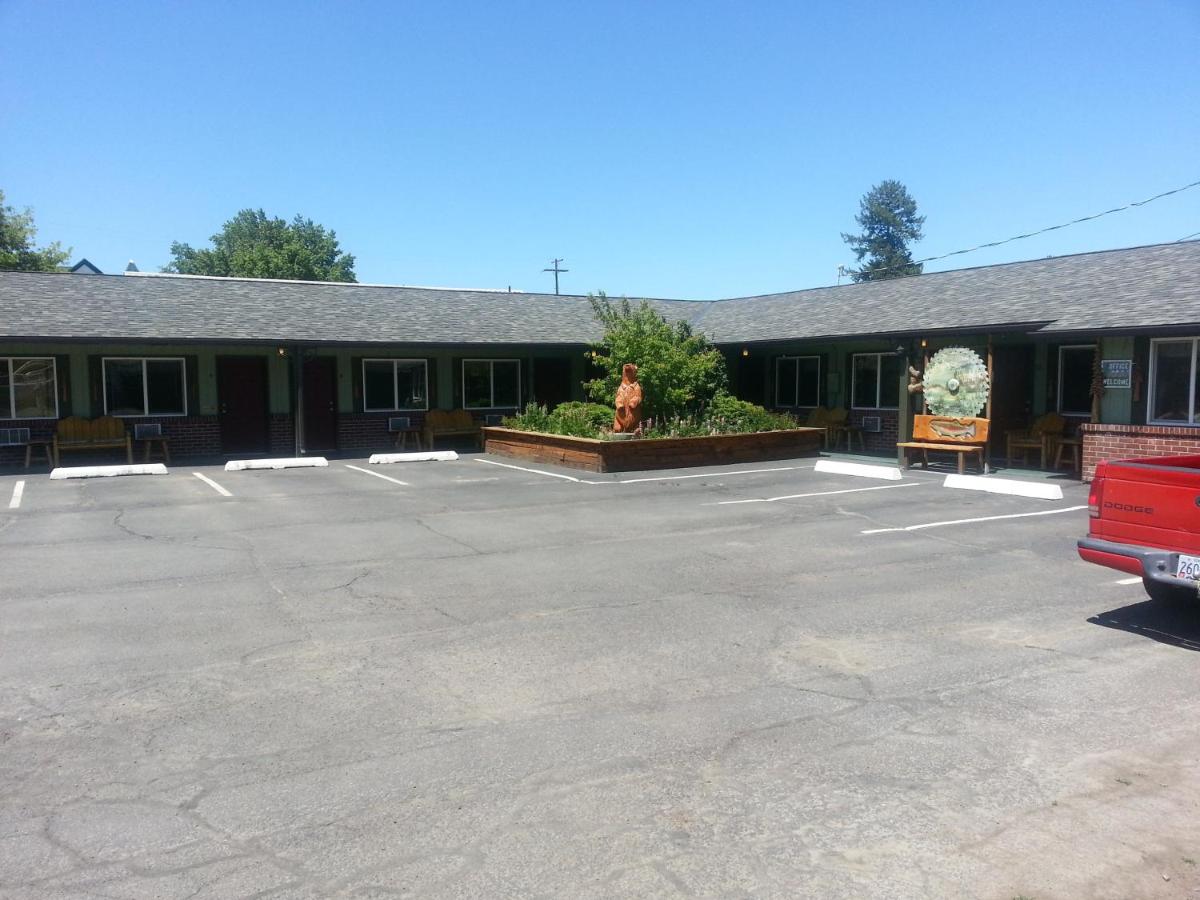 | Mingo Motel