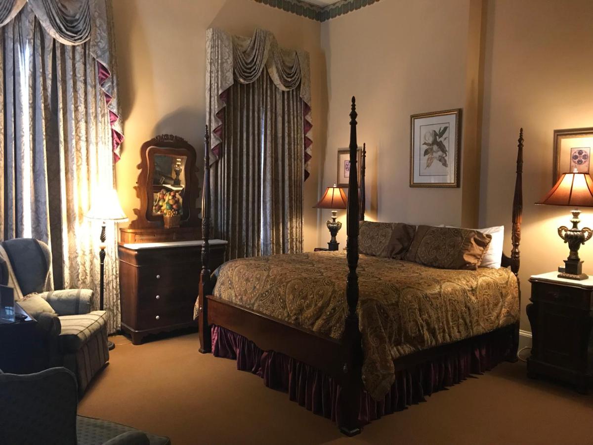 | The Guest House Historic Mansion