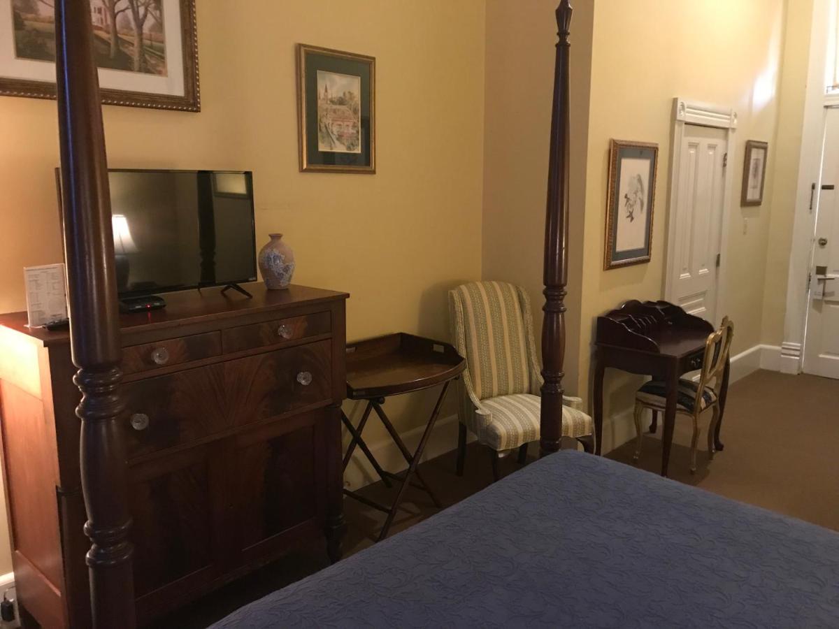 | The Guest House Historic Mansion