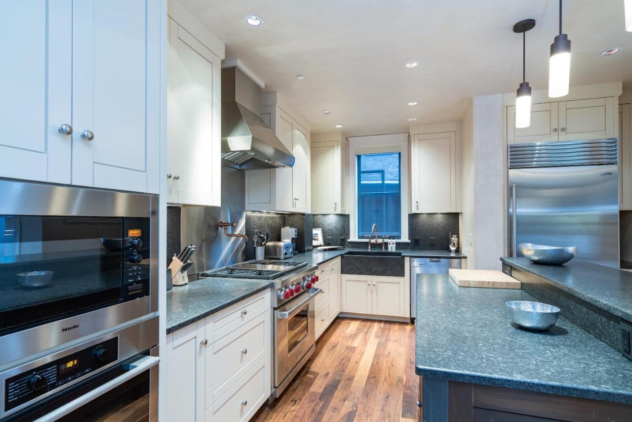Two-Bedroom Apartment - Element 52 East 3 at Element 52, Auberge Collection