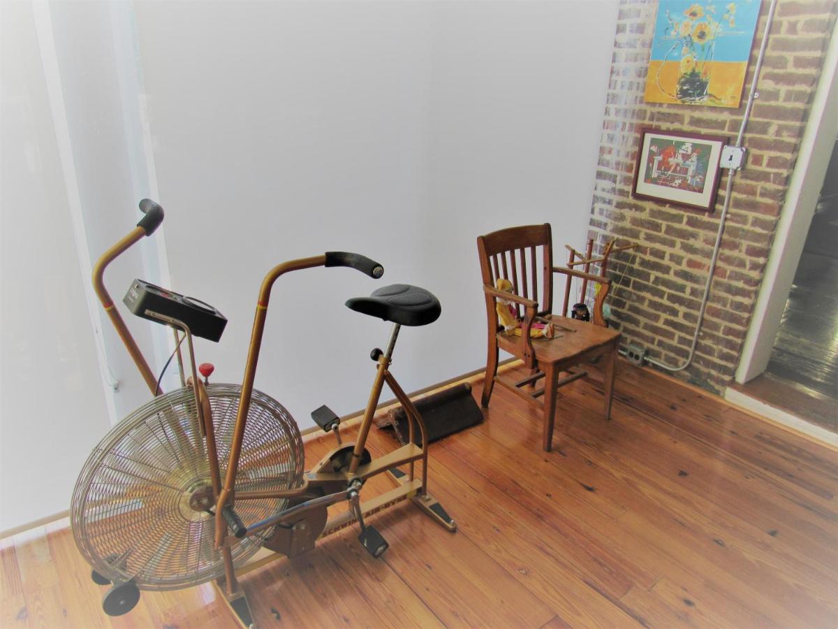| Bazsinsky House