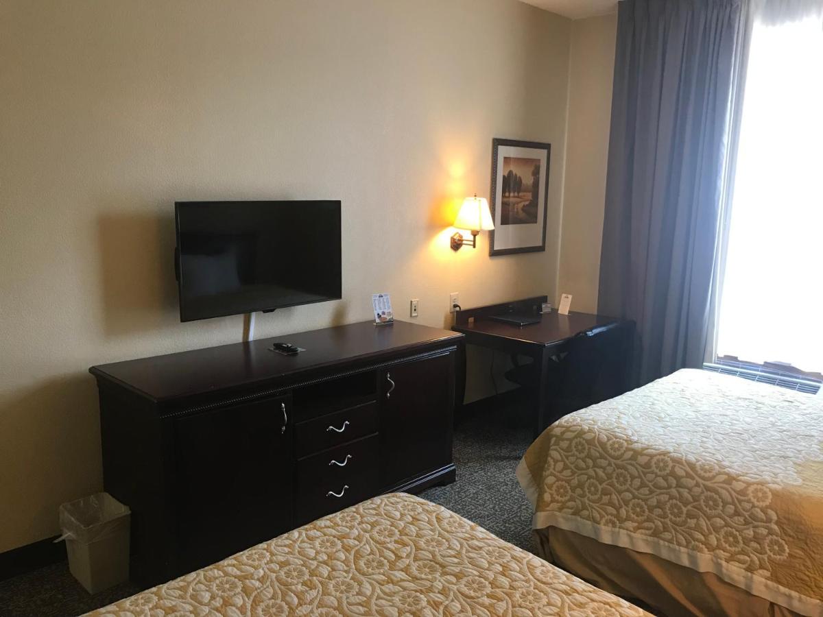 Deluxe Queen Room with Two Queen Beds - Non-Smoking at Days Inn & Suites by Wyndham Tucker/Northlake