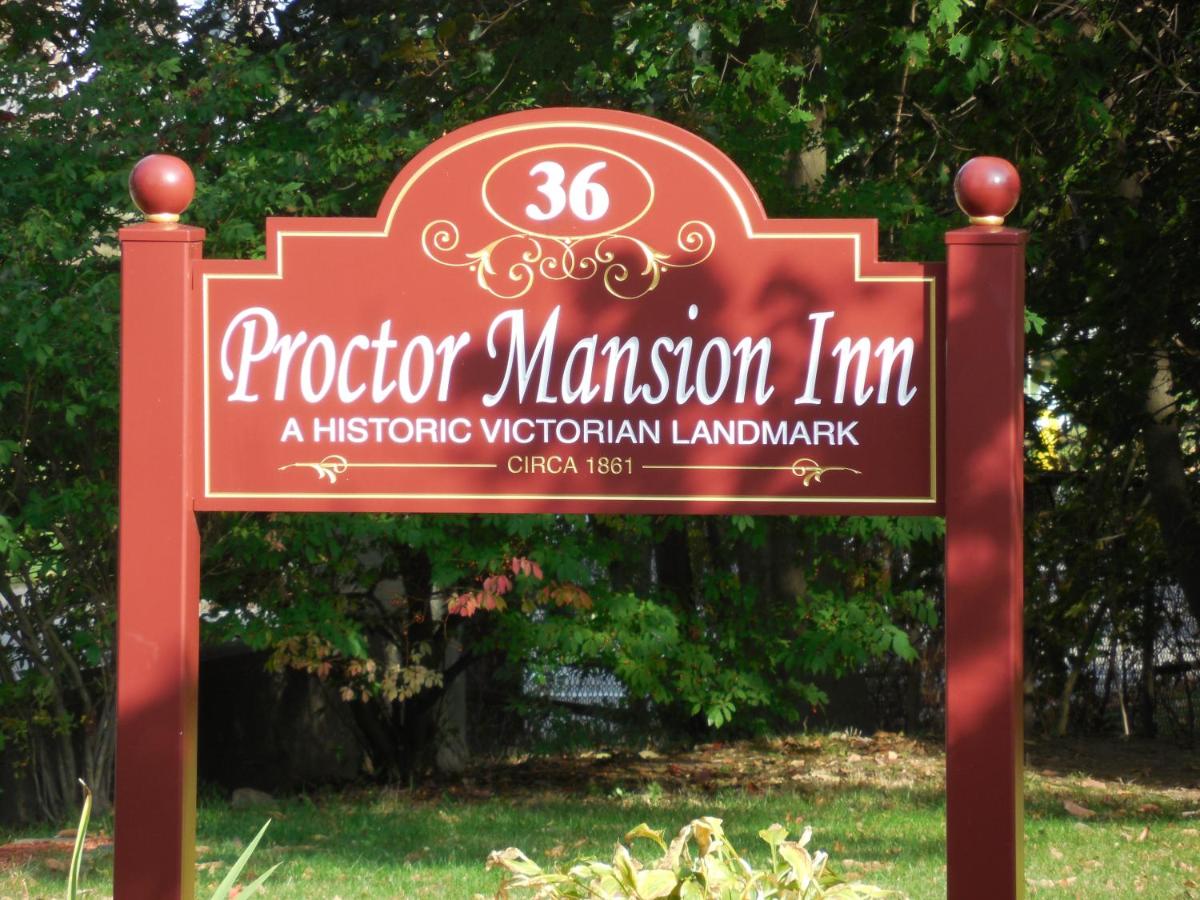| Proctor Mansion Inn