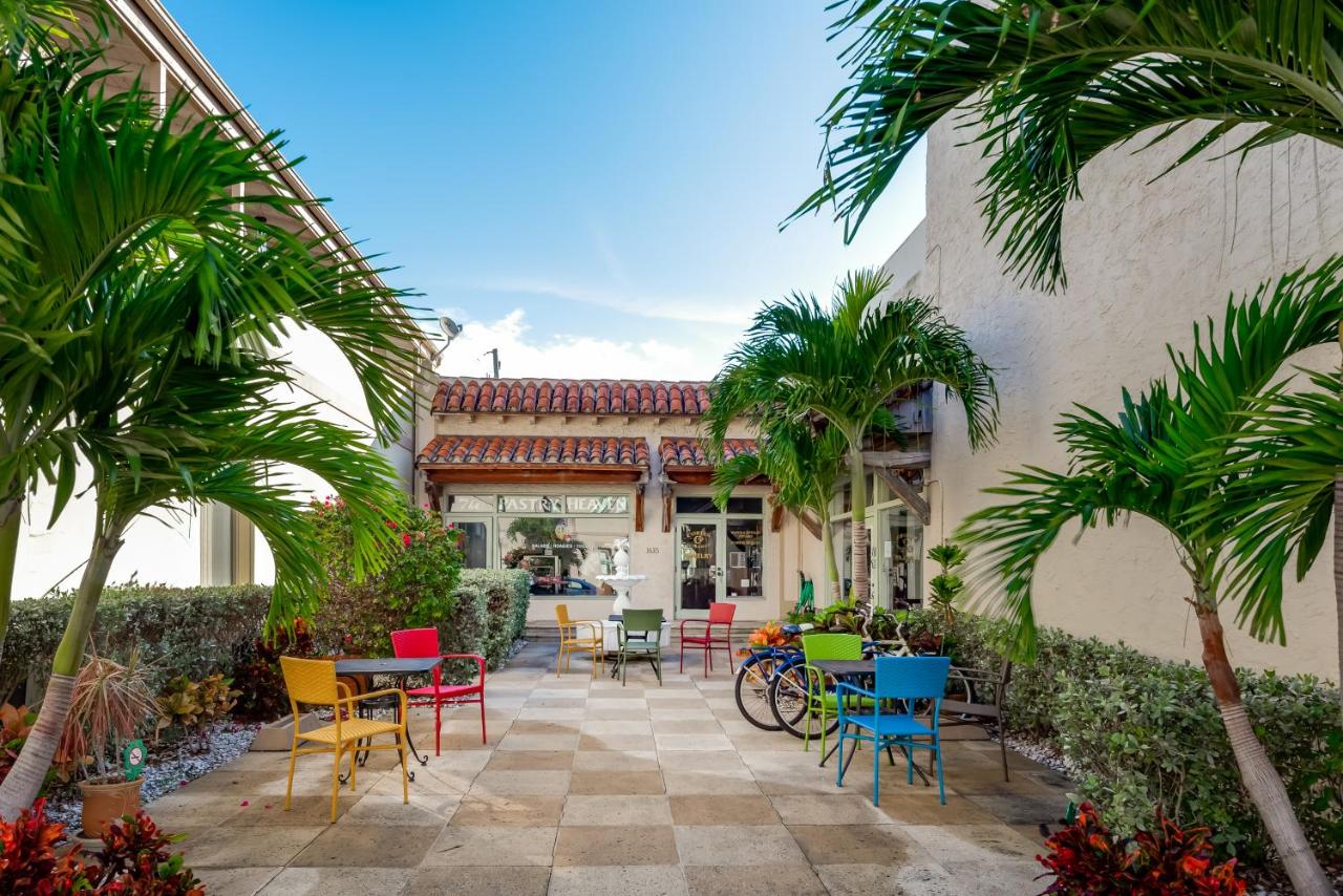  | Palm Beach Historic Inn