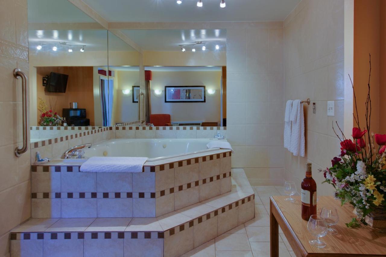 | Master Suites Hotel