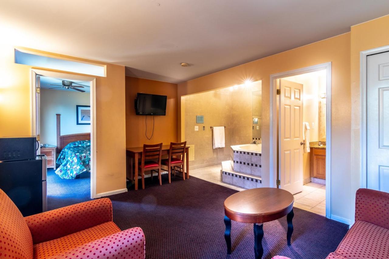 | Master Suites Hotel