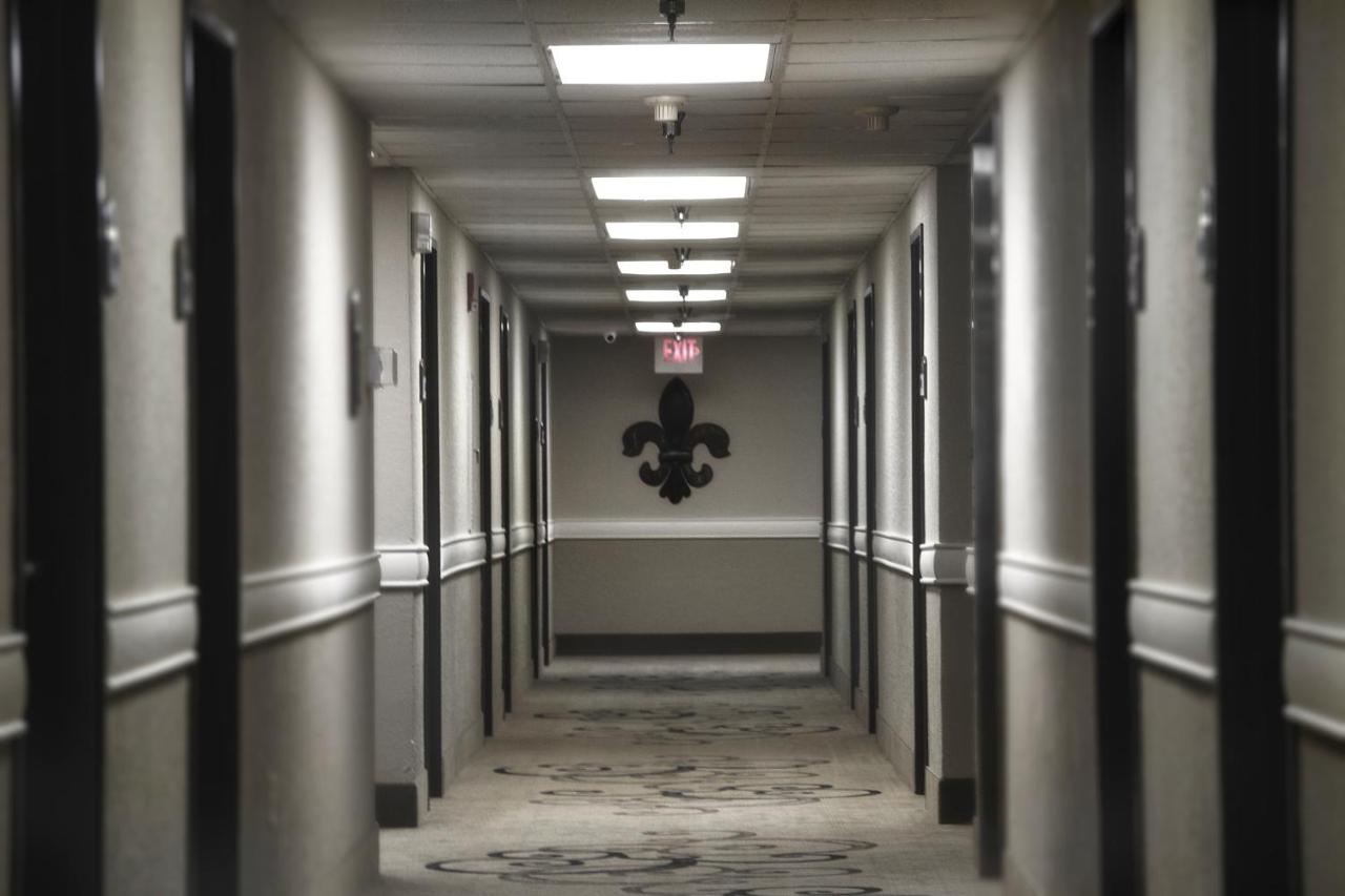 | Grand View Inn & Suites